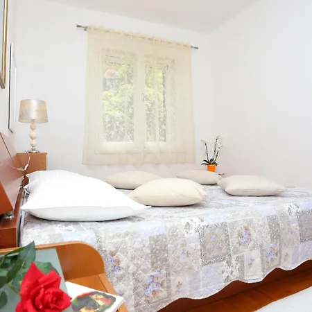 Apartment With Wifi - 16420